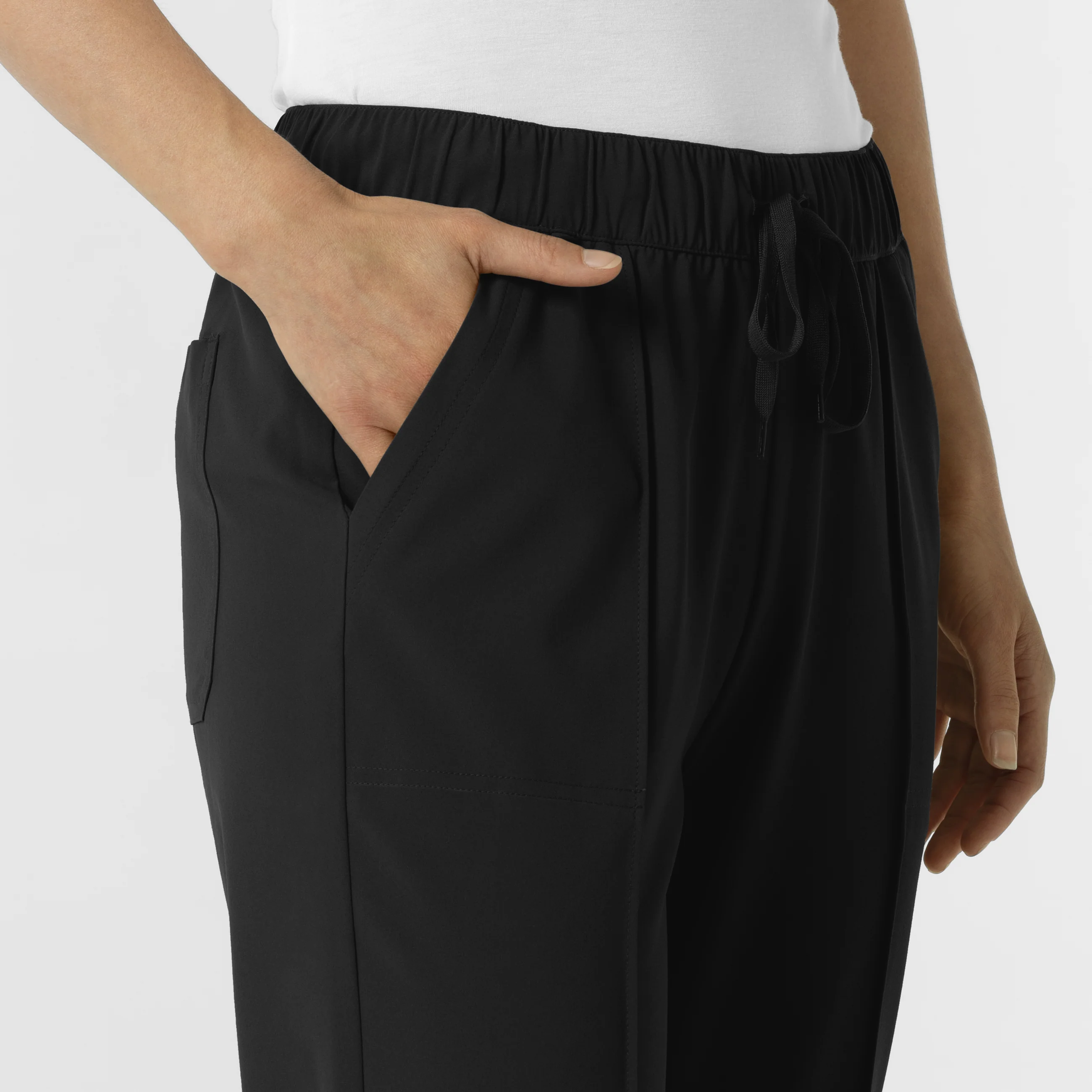RENEW Women's Tapered Ankle Scrub Trouser - Black - Image 7