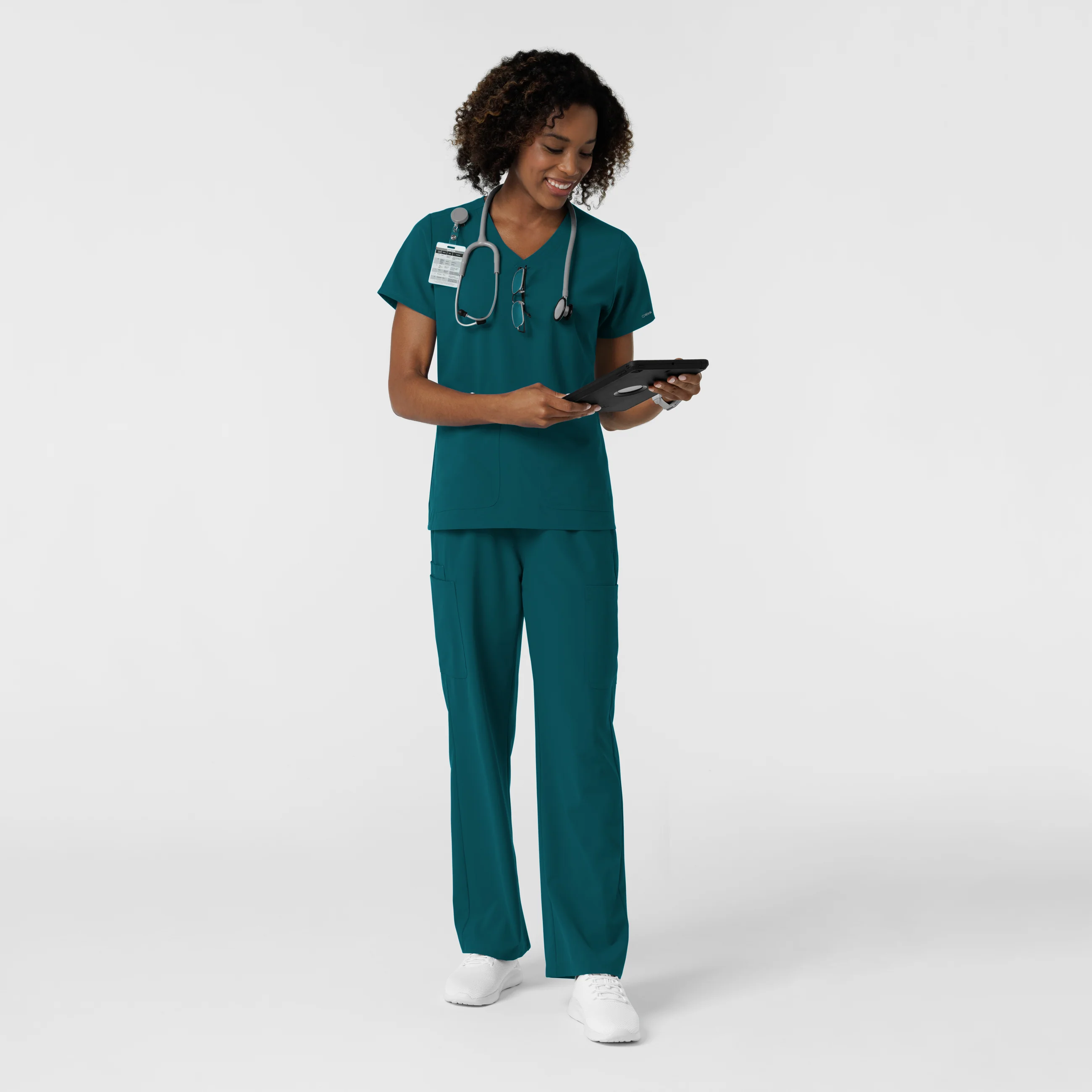 NURTUR Women's V-Neck Scrub Top - Caribbean - Image 3