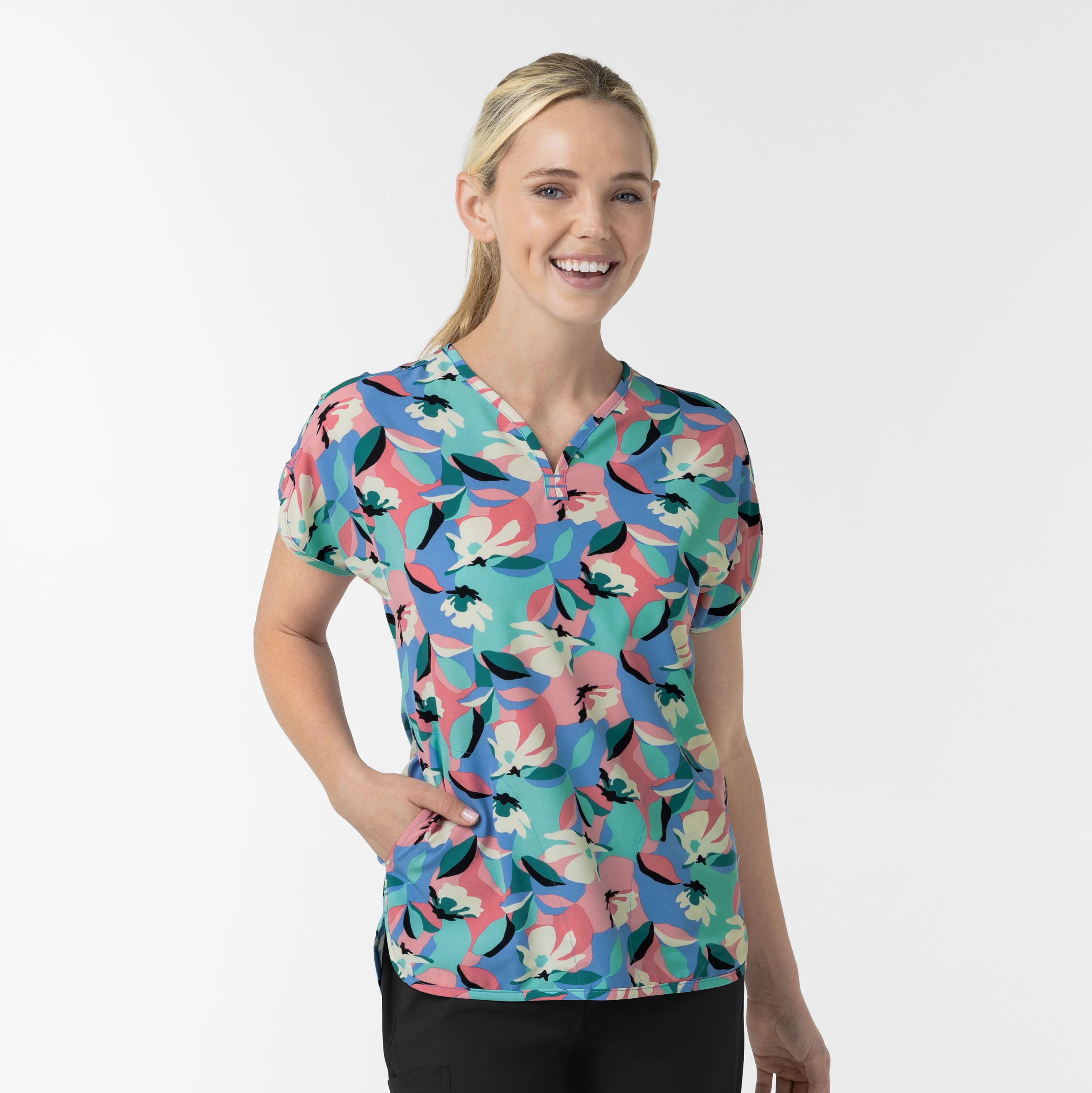 Women's Dolman Print Scrub Top - Oceanic Odyssey