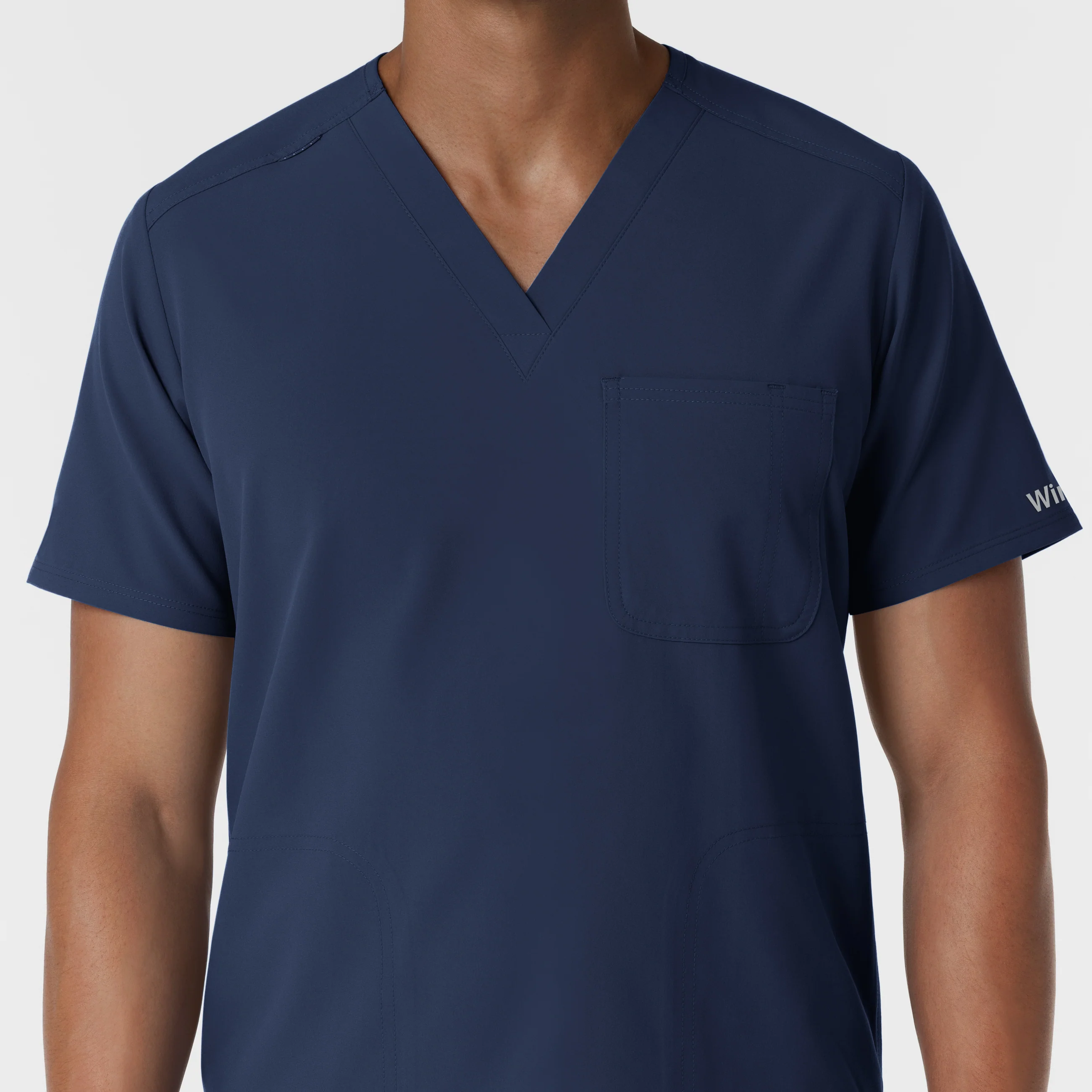 NURTUR Men's V-Neck Scrub Top - Navy - Image 5
