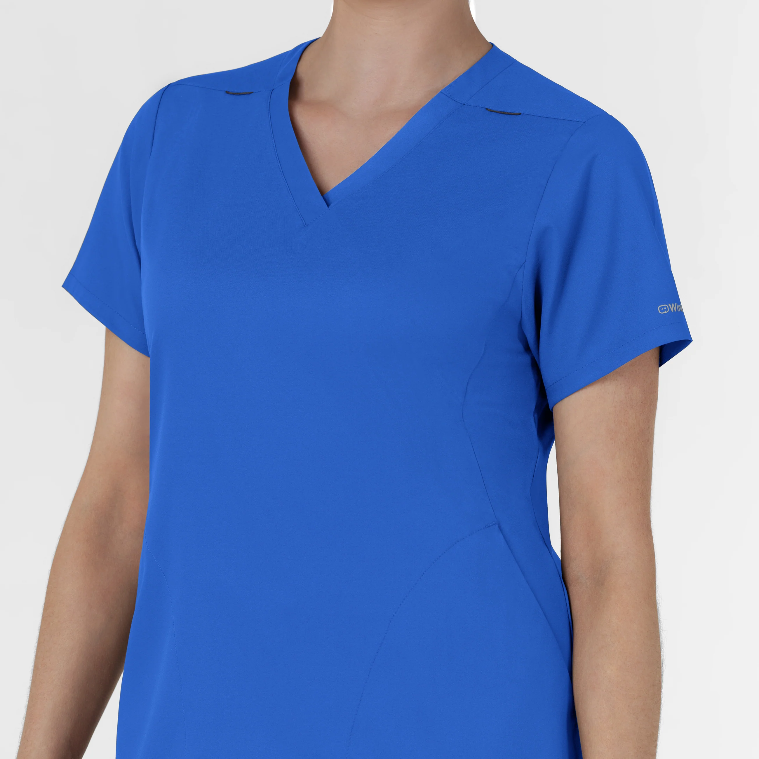 Boundless Women's Slip in Pockets V-Neck Scrub Top - Royal - Image 7