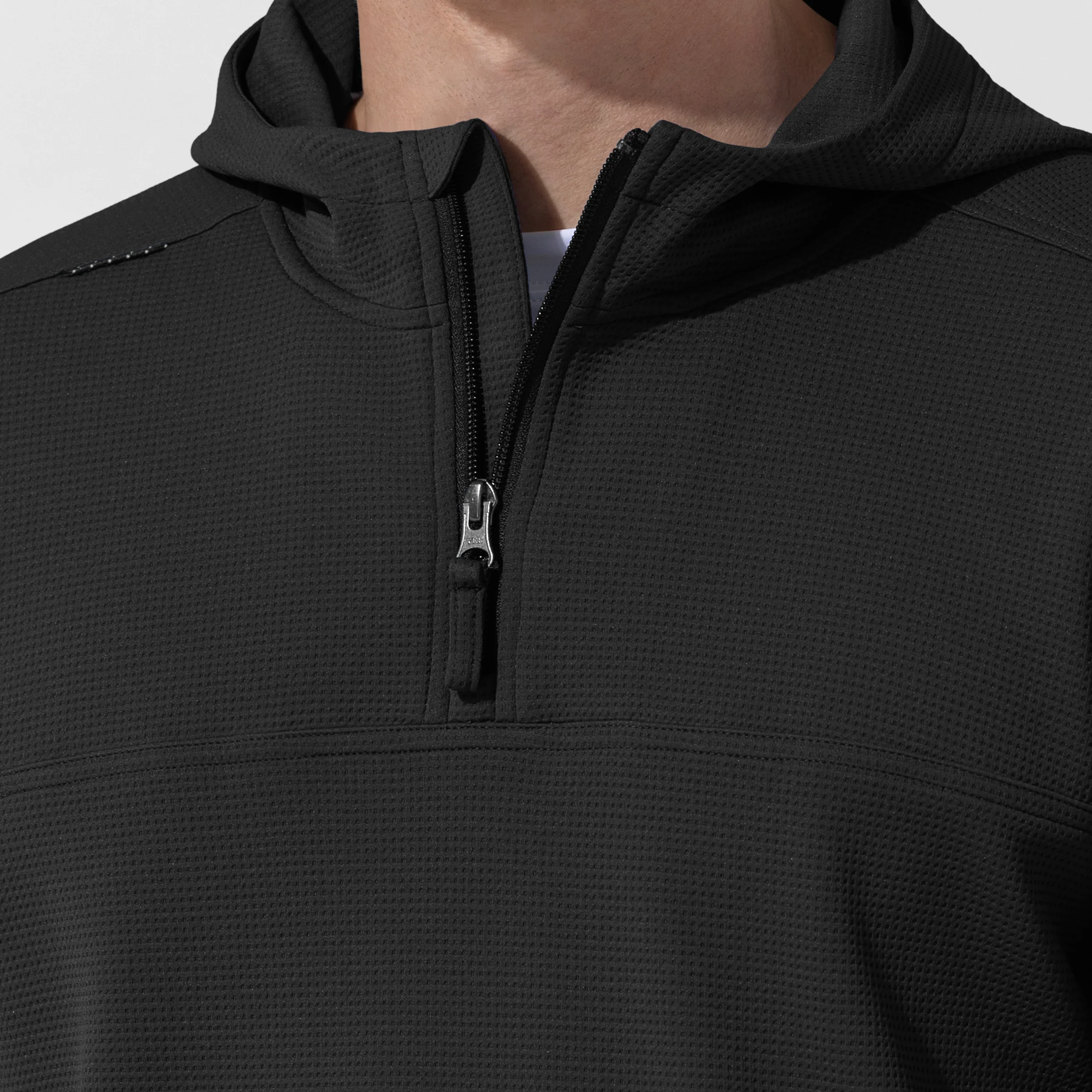 Carhartt Men's Quarter Zip Waffle Hoodie - Black - Image 8